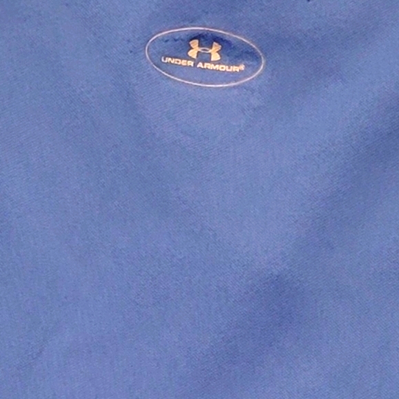 Under Armour v-neck Tank chest 21in Length 24in 10 - Picture 5 of 6